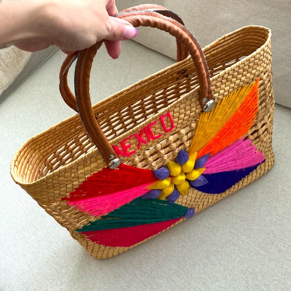Woven beach bag ☀️ - Picture 2 of 5